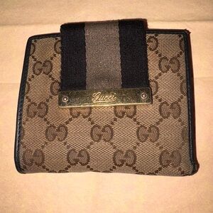 Gucci sherry line wallet